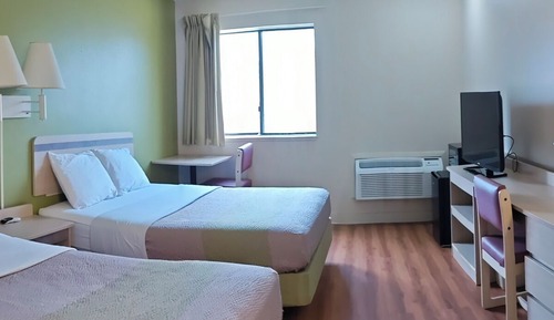 Habitación estándar, 2 camas de matrimonio, no fumadores
