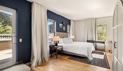 Suite (Zephyr)