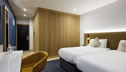 Habitación superior con 2 camas individuales