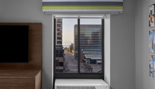 Habitación, 1 cama de matrimonio grande, vistas a la ciudad, en esquina