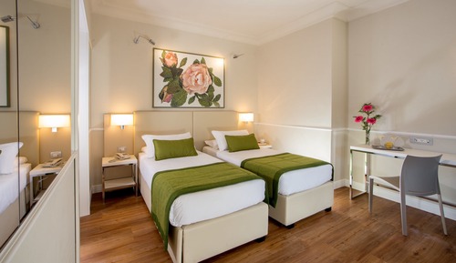 Habitación estándar con 2 camas individuales