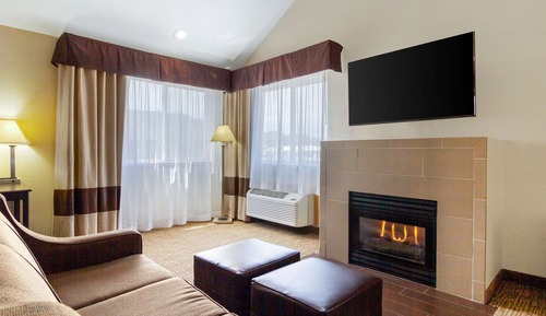 Suite, 1 cama de matrimonio grande con sofá cama, accesible para personas con discapacidad (Upgrade)