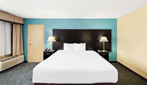 Habitación, 1 cama de matrimonio grande con sofá cama, no fumadores, bañera de hidromasaje