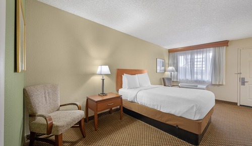 Habitación estándar, 1 cama de matrimonio grande, no fumadores (Upstairs)