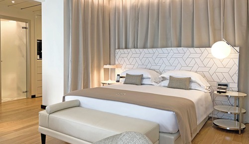 Ivory Grand Deluxe