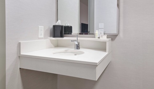 Habitación, 2 camas de matrimonio, no fumadores (Mobility Accessible, Tub)