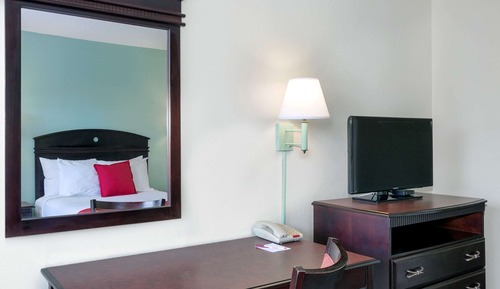 Habitación estándar, 2 camas de matrimonio, no fumadores (1st Floor)