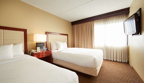 Suite, no fumadores (2 Double Beds with Sofa bed)