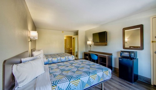 Habitación Deluxe, 2 camas dobles, no fumadores, frigorífico y microondas