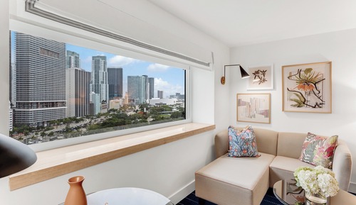 Habitación clásica, 1 cama de matrimonio grande, vistas a la ciudad