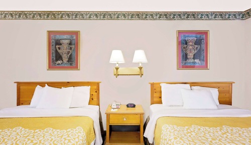 Habitación estándar, 2 camas de matrimonio, fumadores