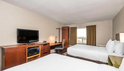 Habitación estándar, 2 camas dobles, no fumadores (2nd Floor)