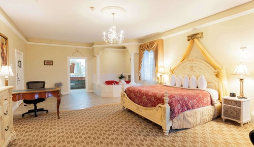 Suite romántica, 1 cama de matrimonio grande, no fumadores, bañera de hidromasaje