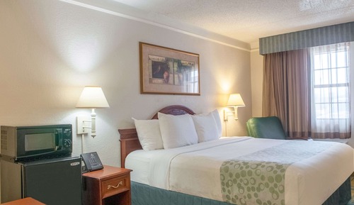 Habitación, 1 cama de matrimonio grande, no fumadores (Mobility Accessible)