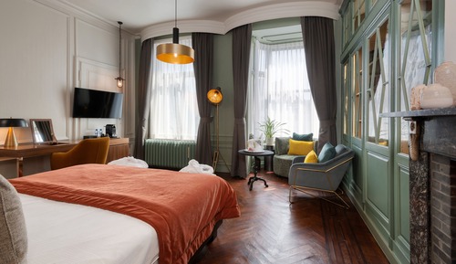 Habitación de lujo, vistas al canal