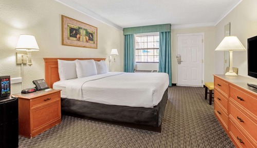 Habitación, 1 cama de matrimonio grande, no fumadores (Mobility Accessible)