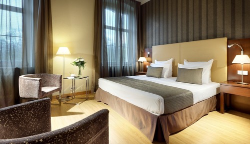 Habitación estándar con 1 cama doble o 2 individuales