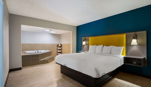 Suite, 1 cama de matrimonio grande, no fumadores, bañera de hidromasaje