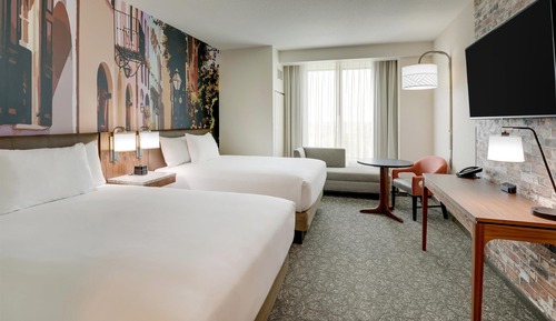 Habitación Deluxe, 2 camas de matrimonio, frigorífico y microondas (Upper Floor)