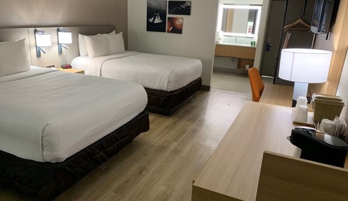 Habitación, 2 camas de matrimonio, accesible para personas con discapacidad, no fumadores