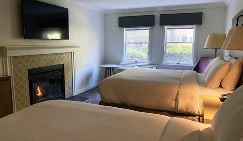 Habitación Deluxe, 2 camas de matrimonio, no fumadores, chimenea