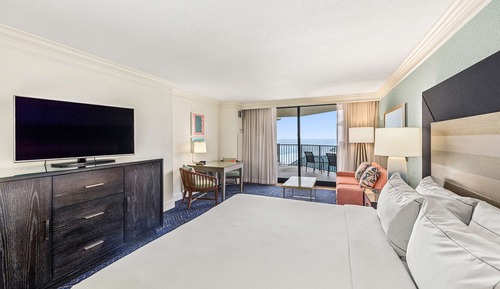 Habitación, 1 cama de matrimonio grande con sofá cama, vistas parciales al mar