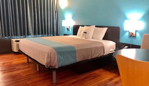 Habitación estándar, 1 cama de matrimonio grande, fumadores