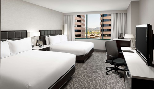 Habitación, varias camas, accesible para personas con discapacidad (Roll-in Shower)