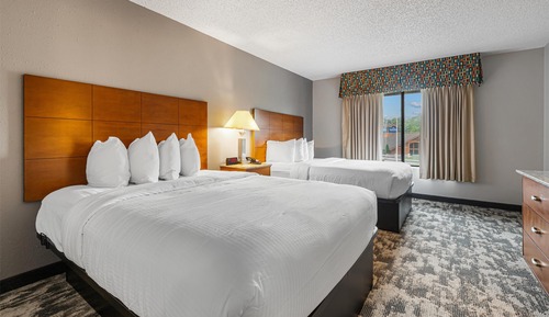 Suite, 2 camas de matrimonio, no fumadores, frigorífico (Oversized Room;Third bed is a Sofabed)