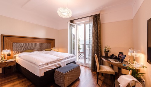 Penthouse Room Lakeside