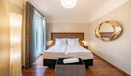 Penthouse Junior Suite Corner