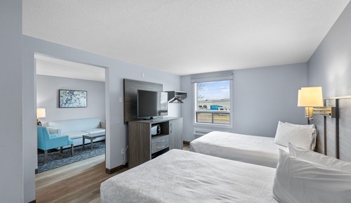 Suite superior, varias camas, no fumadores, cocina básica (Upgraded Bedding & Snack, Smoke Free)