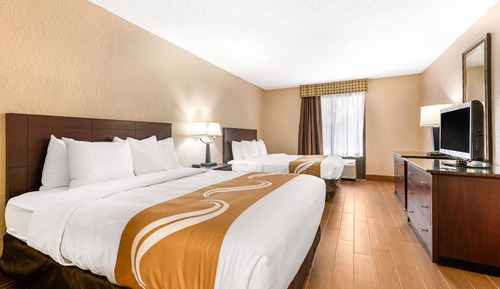 Suite, 1 habitación, no fumadores (2 Queen, 1 Person Sofa Bed)