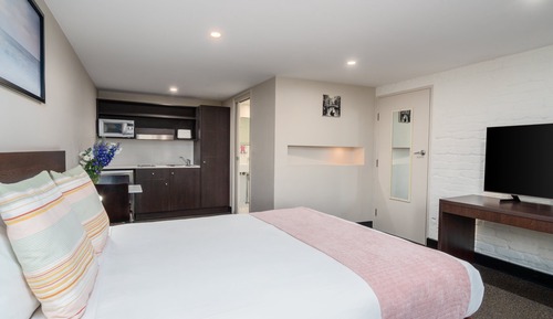 Estudio, 1 cama de matrimonio