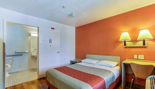 Habitación estándar, 1 cama doble, accesible para personas con discapacidad, no fumadores