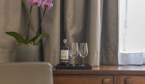 Habitación superior con 1 cama doble o 2 individuales