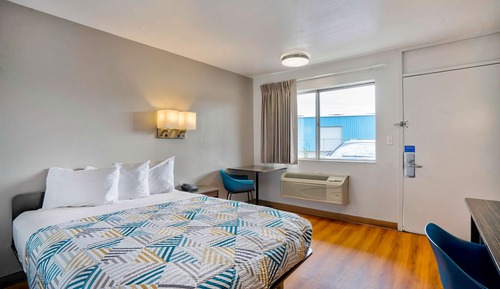 Habitación Deluxe, 1 cama de matrimonio, no fumadores, frigorífico y microondas