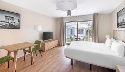 Estudio (Apartment)