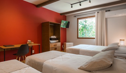 Chalet (with Air Conditioning)