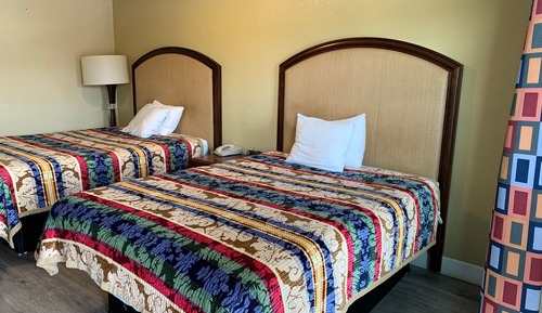 Habitación estándar, 2 camas de matrimonio, fumadores