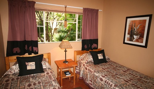 Selati 9 - Family Unit