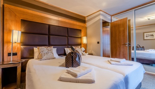 Suite familiale en duplex (2 adultes et 2 enfants)