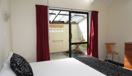 Habitación estándar con 1 cama doble o 2 individuales, 1 habitación, piscina privada