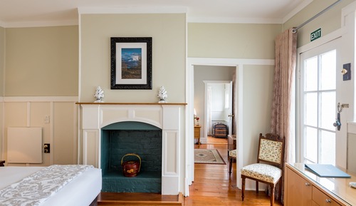 Suite superior, varias camas, no fumadores, balcón (Matariki Rm 5)