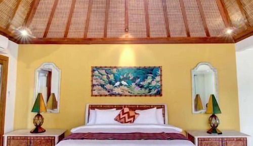 Suite, vistas a la piscina