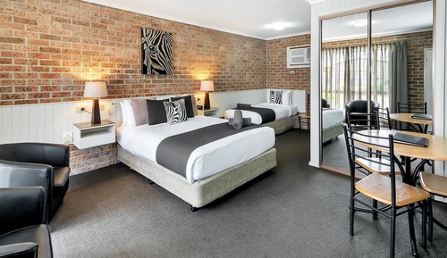 Habitación estándar, no fumadores (Queen Twin Room)