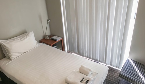 Habitación clásica, 1 cama individual, no fumadores, baño compartido (Single Room)