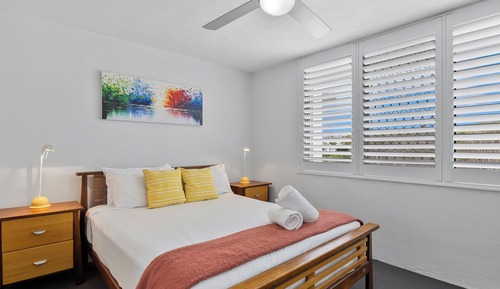 Apartamento, junto a la playa