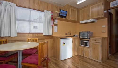 Chalet, 2 habitaciones, baño privado (Twin Share Linen Surchrg & Pay at Htl)