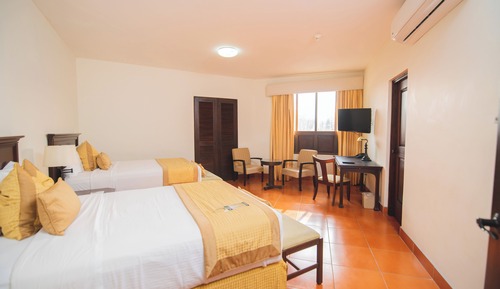 Suite ejecutiva, 2 habitaciones, cocina básica